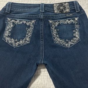 Miss Me 29” easy boot cut